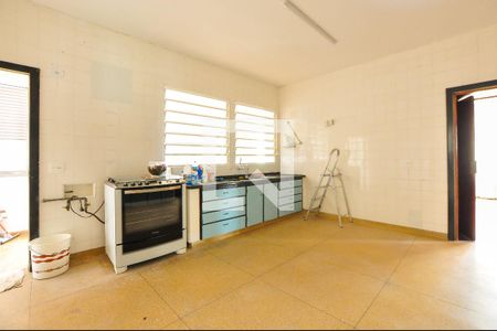 Apartamento à venda com 300m², 3 quartos e 3 vagasCozinha