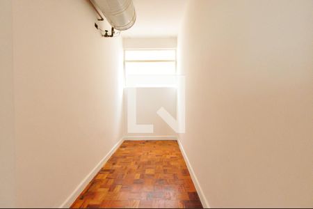 Apartamento à venda com 300m², 3 quartos e 3 vagasDepósito