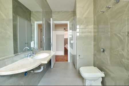 Apartamento à venda com 300m², 3 quartos e 3 vagasBanheiro Corredor