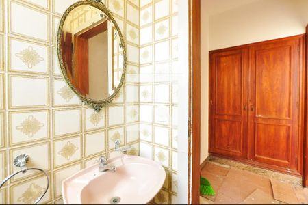 Apartamento à venda com 300m², 3 quartos e 3 vagasLavabo