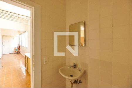 Apartamento à venda com 300m², 3 quartos e 3 vagasBanheiro de serviço