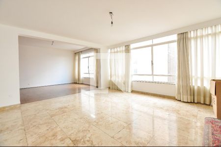 Apartamento à venda com 300m², 3 quartos e 3 vagasSala
