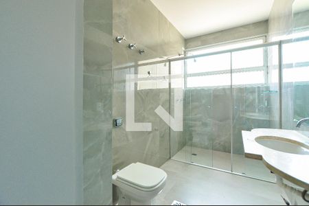 Apartamento à venda com 300m², 3 quartos e 3 vagasBanheiro Corredor