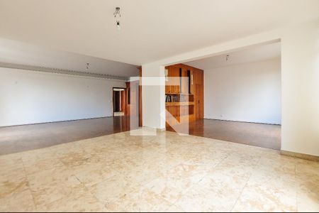 Apartamento à venda com 300m², 3 quartos e 3 vagasSala