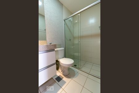 Apartamento para alugar com 80m², 2 quartos e 2 vagas Apartamento para alugar com 80m², 2 quartos e 2 vagasBanheiro da Suíte 2