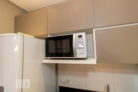 Detalhe da Cozinha de apartamento para alugar com 2 quartos, 80m² em Setor Bueno, Goiânia