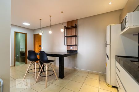 Apartamento para alugar com 80m², 2 quartos e 2 vagas Apartamento para alugar com 80m², 2 quartos e 2 vagasCozinha