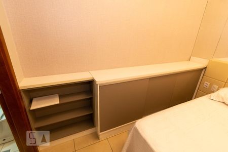 Apartamento para alugar com 80m², 2 quartos e 2 vagas Apartamento para alugar com 80m², 2 quartos e 2 vagasDetalhe da Suite