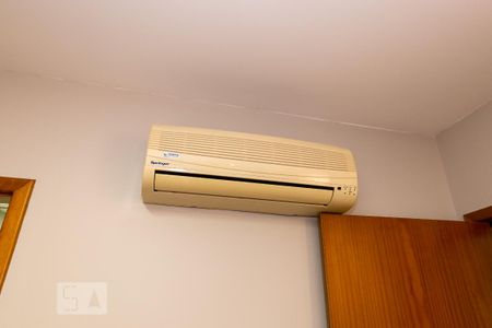 Apartamento para alugar com 80m², 2 quartos e 2 vagas Apartamento para alugar com 80m², 2 quartos e 2 vagasDetalhe da Suite 2