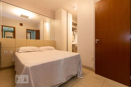 Apartamento para alugar com 80m², 2 quartos e 2 vagas Apartamento para alugar com 80m², 2 quartos e 2 vagasSuite