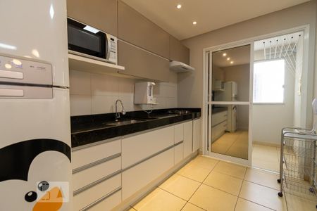 Apartamento para alugar com 80m², 2 quartos e 2 vagas Apartamento para alugar com 80m², 2 quartos e 2 vagasCozinha