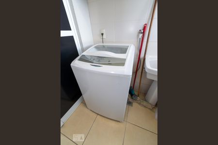 Apartamento para alugar com 80m², 2 quartos e 2 vagas Apartamento para alugar com 80m², 2 quartos e 2 vagasDetalhe da Área de Serviço