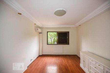Apartamento para alugar com 424m², 4 quartos e 4 vagasQuarto 2