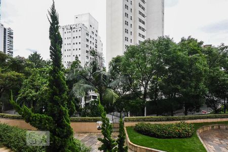 Apartamento para alugar com 424m², 4 quartos e 4 vagasVista do quarto 2