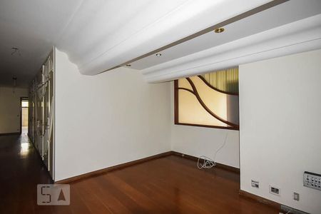 Apartamento para alugar com 424m², 4 quartos e 4 vagasCorredor