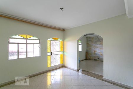 Sala de casa para alugar com 3 quartos, 130m² em Canaã, Belo Horizonte