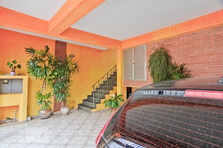 Casa à venda com 220m², 3 quartos e 2 vagasGaragem