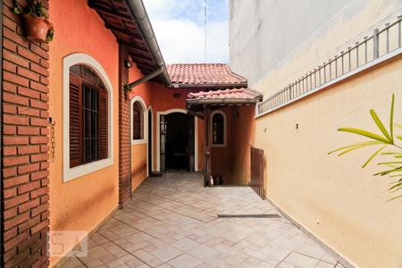 Casa à venda com 220m², 3 quartos e 2 vagasQuintal