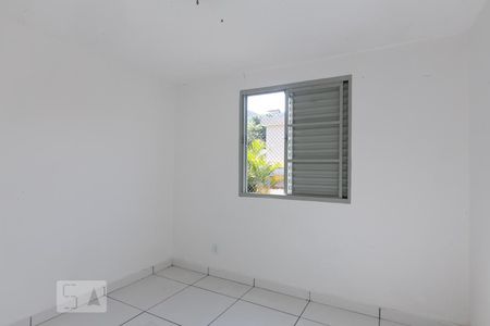 Quarto 1  de apartamento à venda com 2 quartos, 45m² em Jardim Redil, São Paulo