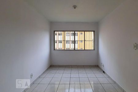 Apartamento à venda com 71m², 2 quartos e 1 vagaSala