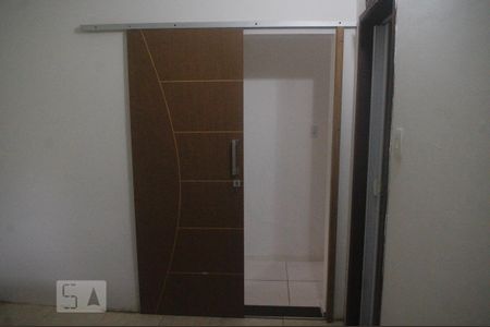 Casa para alugar com 55m², 2 quartos e 2 vagasQuarto
