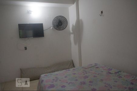 Casa para alugar com 55m², 2 quartos e 2 vagasQuarto