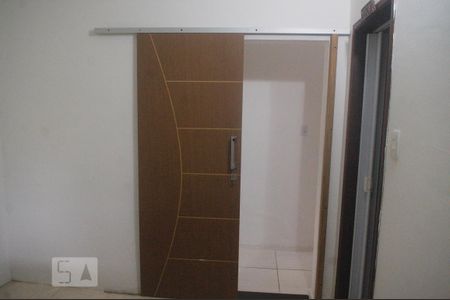 Casa para alugar com 55m², 2 quartos e 2 vagasQuarto