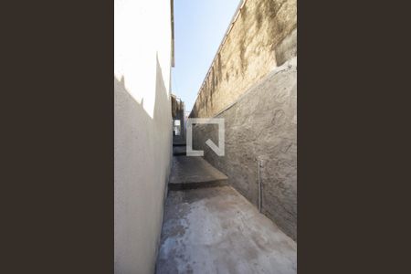 Casa para alugar com 55m², 2 quartos e sem vagacorredor