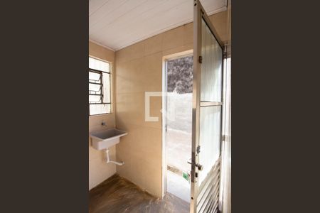 Casa para alugar com 55m², 2 quartos e sem vagaÁrea de Serviço