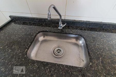 Apartamento à venda com 49m², 2 quartos e 1 vaga Apartamento à venda com 49m², 2 quartos e 1 vagaCozinha - Torneira