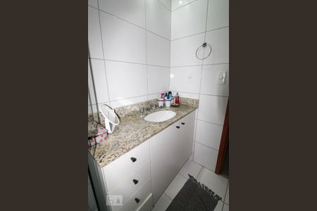 Apartamento à venda com 73m², 2 quartos e 1 vaga Apartamento à venda com 73m², 2 quartos e 1 vagaBanheiro da Suíte 1
