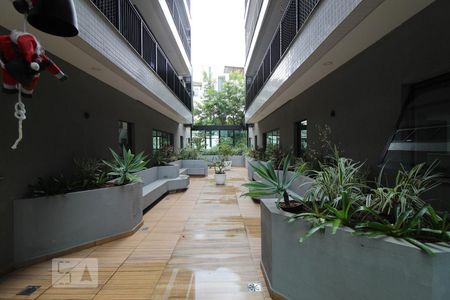 Apartamento à venda com 73m², 2 quartos e 1 vaga Apartamento à venda com 73m², 2 quartos e 1 vagaÁrea comum