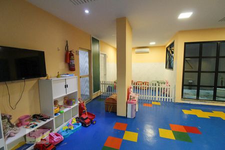 Apartamento à venda com 73m², 2 quartos e 1 vaga Apartamento à venda com 73m², 2 quartos e 1 vagaÁrea comum