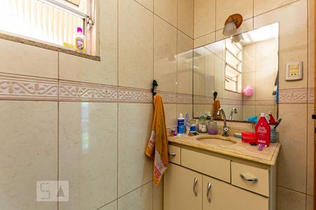 Casa à venda com 320m², 6 quartos e 2 vagasBanheiro