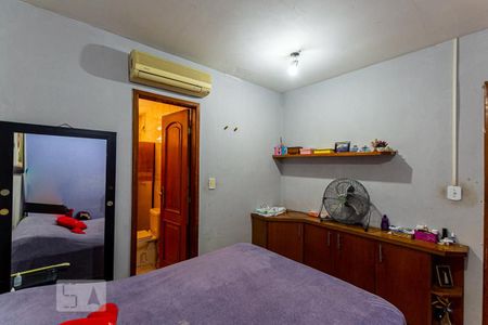 Casa à venda com 320m², 6 quartos e 2 vagasSuite casa 2