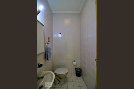 Lavabo de apartamento para alugar com 1 quarto, 58m² em Casa Branca, Santo André