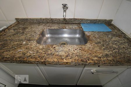 Quarto e Cozinha de kitnet/studio para alugar com 1 quarto, 30m² em Cidade Universitária, Campinas