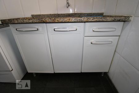 Quarto e Cozinha de kitnet/studio para alugar com 1 quarto, 30m² em Cidade Universitária, Campinas