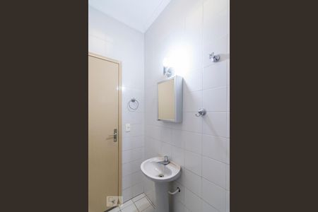 Lavabo de apartamento para alugar com 1 quarto, 60m² em Casa Branca, Santo André