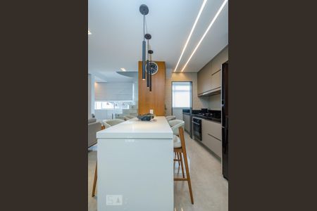 Apartamento à venda com 140m², 2 quartos e 2 vagas Apartamento à venda com 140m², 2 quartos e 2 vagasCozinha