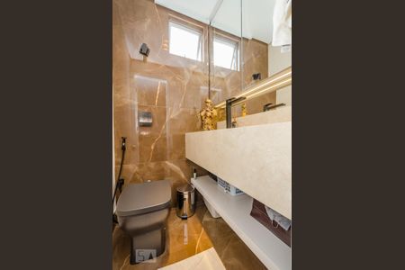 Apartamento à venda com 140m², 2 quartos e 2 vagas Apartamento à venda com 140m², 2 quartos e 2 vagasLavabo