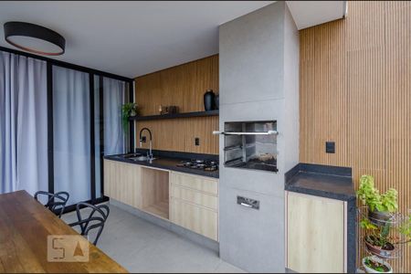 Apartamento à venda com 140m², 2 quartos e 2 vagas Apartamento à venda com 140m², 2 quartos e 2 vagasCobertura