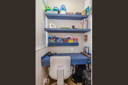 Apartamento à venda com 140m², 2 quartos e 2 vagas Apartamento à venda com 140m², 2 quartos e 2 vagasQuarto 2