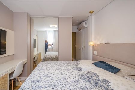 Apartamento à venda com 140m², 2 quartos e 2 vagas Apartamento à venda com 140m², 2 quartos e 2 vagasSuíte
