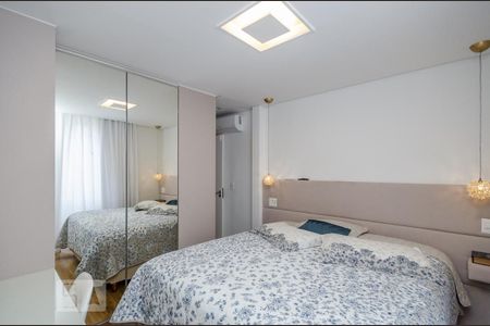 Apartamento à venda com 140m², 2 quartos e 2 vagas Apartamento à venda com 140m², 2 quartos e 2 vagasSuíte