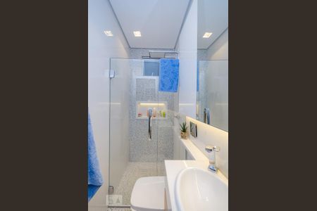 Apartamento à venda com 140m², 2 quartos e 2 vagas Apartamento à venda com 140m², 2 quartos e 2 vagasBanheiro Social