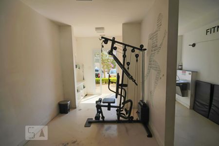 Apartamento à venda com 70m², 2 quartos e 1 vaga Apartamento à venda com 70m², 2 quartos e 1 vagaÁrea comum - Academia