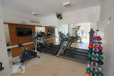 Apartamento à venda com 70m², 2 quartos e 1 vaga Apartamento à venda com 70m², 2 quartos e 1 vagaÁrea comum - Academia