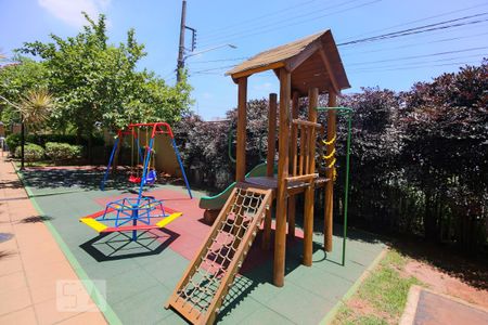Apartamento à venda com 70m², 2 quartos e 1 vaga Apartamento à venda com 70m², 2 quartos e 1 vagaÁrea Comum - Playground