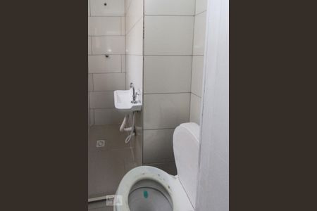 Casa para alugar com 80m², 2 quartos e 2 vagas Casa para alugar com 80m², 2 quartos e 2 vagasbanheiro da Suite